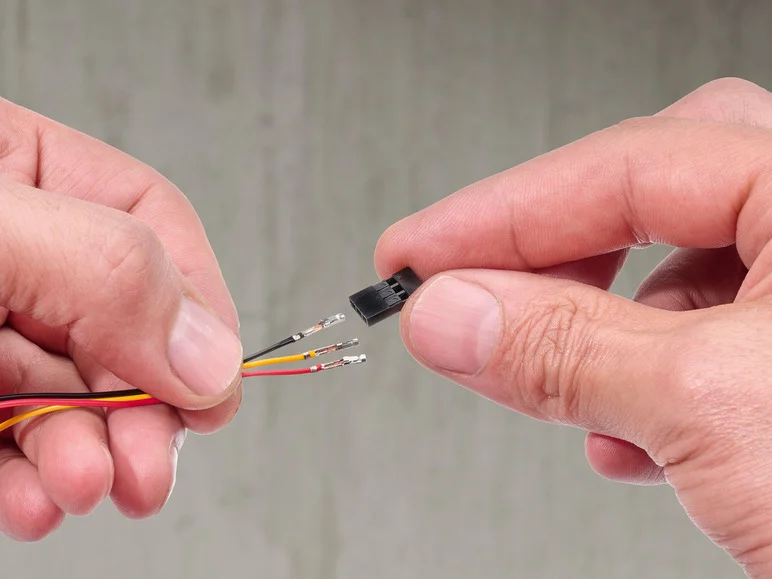 PARKSIDE® Set de pinces à sertir. 2012 pièces