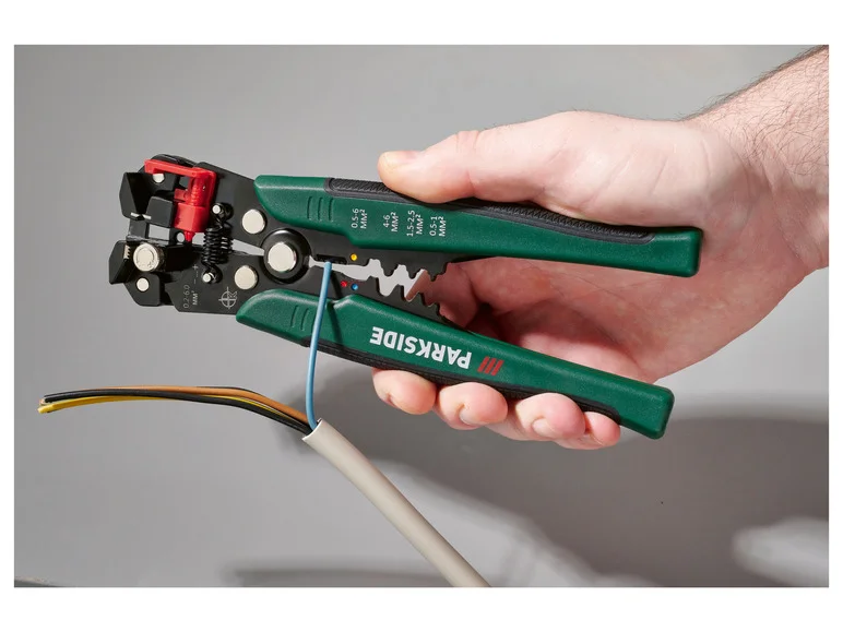PARKSIDE® Jeu de pinces à dénuder et à sertir automatiques PCZS 231 C2 . 231 pièces