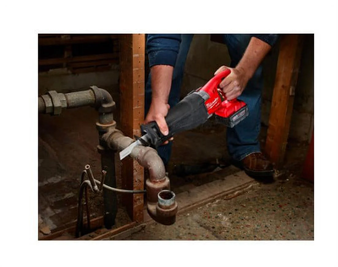 Milwaukee M18 FUEL 18-Volt Lithium-Ion Brushless Cordless Combo Kit (5-Tool) with M18 FUEL Grinder with Paddle Switch